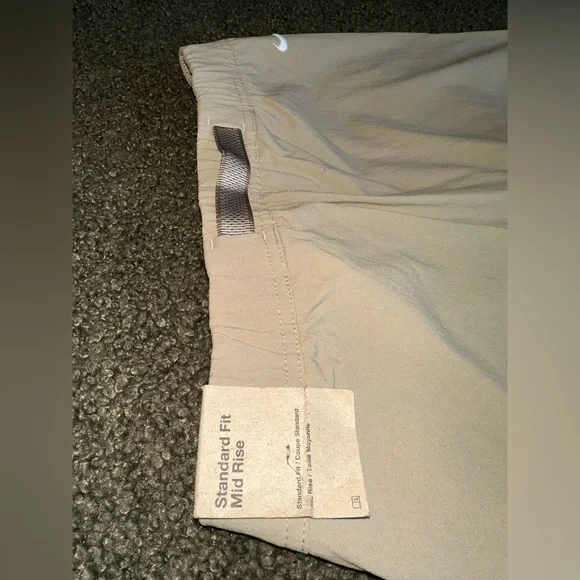 Nike ACG Women's Mid-Rise Hiking Trousers / Cargo Pants in Khaki - Size XS - NWT - Picture 5 of 8